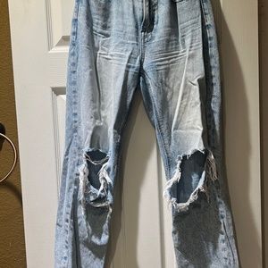American eagle mom straight jean